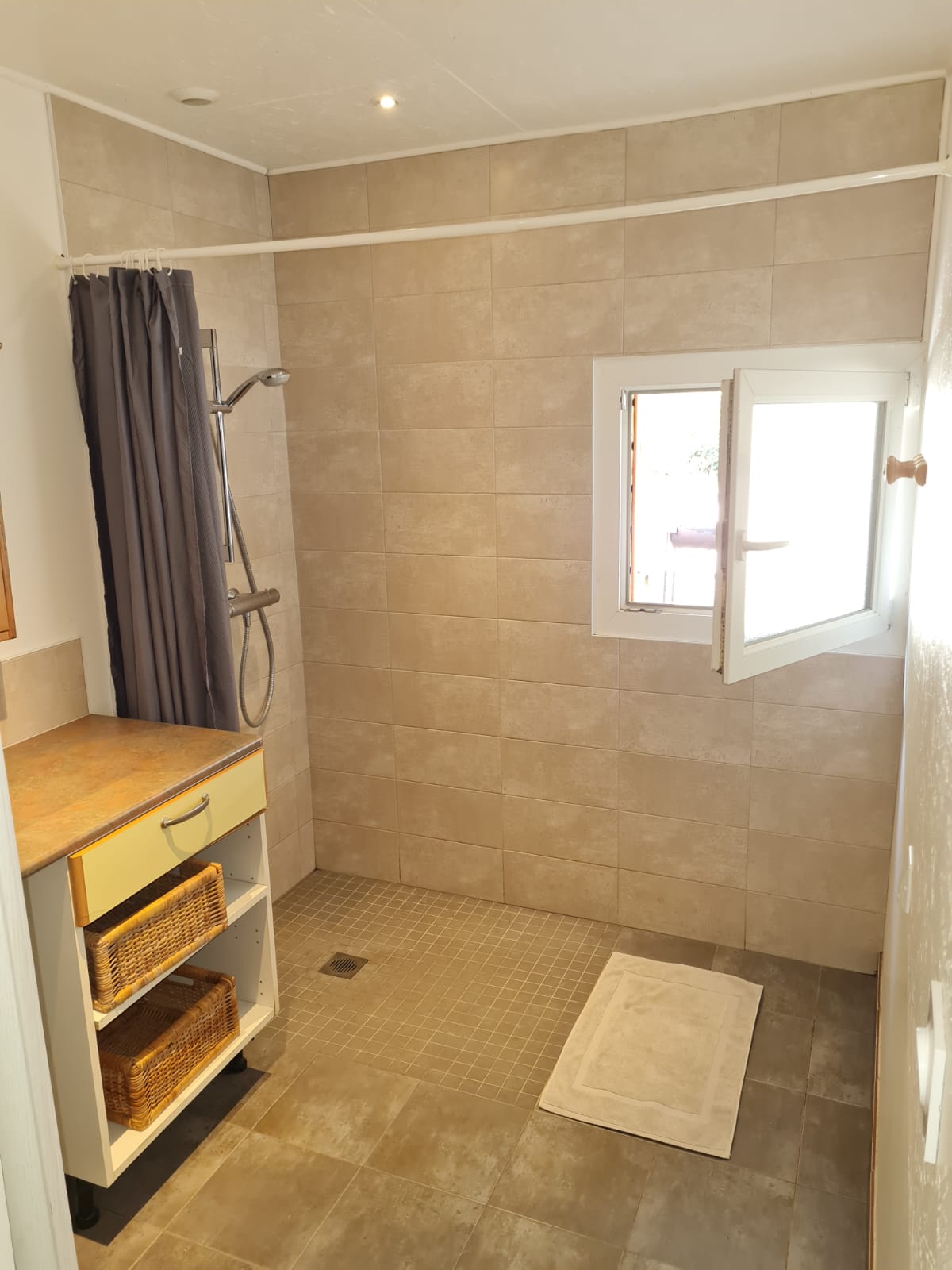 2_sanitaire_salle3